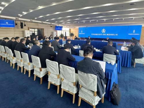 省委常委、副省長張錦剛調研甘肅建投時強調：聚焦主責主業 穩健高效發展